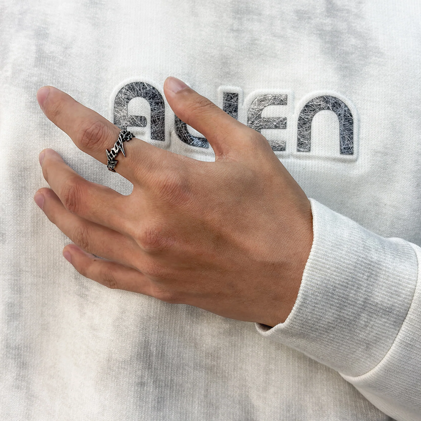 Script Ring - Image 6